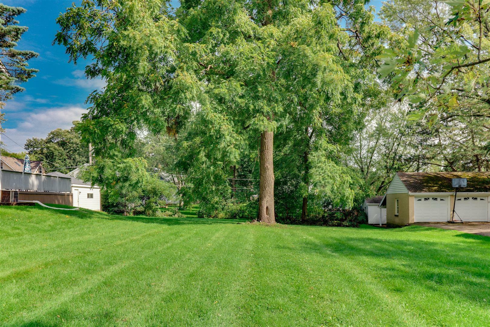 Property Photo:  245 S Western Avenue  IL 60103 