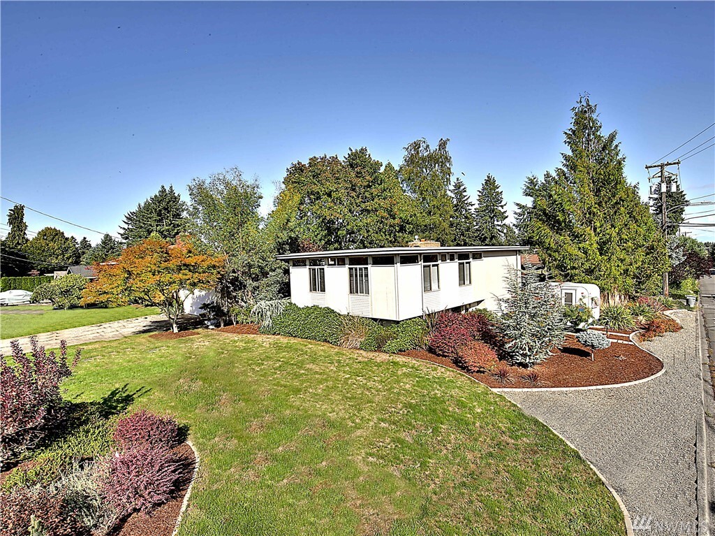 Property Photo: 1055 Sunrise Lane WA 98466