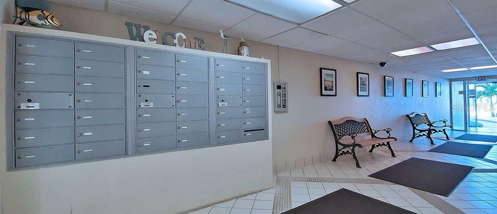 Property Photo:  5000 Gulf Boulevard 903  FL 33706 