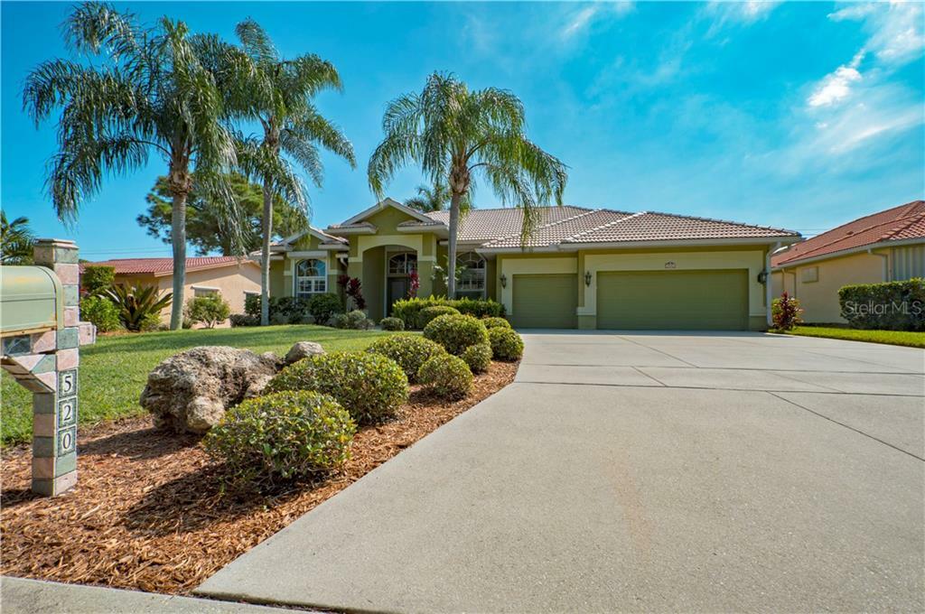 Property Photo:  520 Ravenna Street  FL 34285 