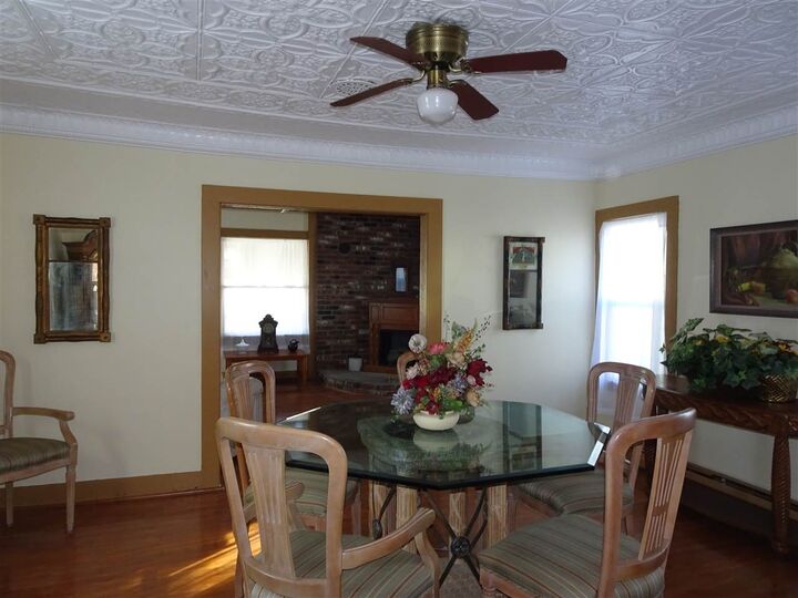 Property Photo:  122 Island Street  NH 03431 