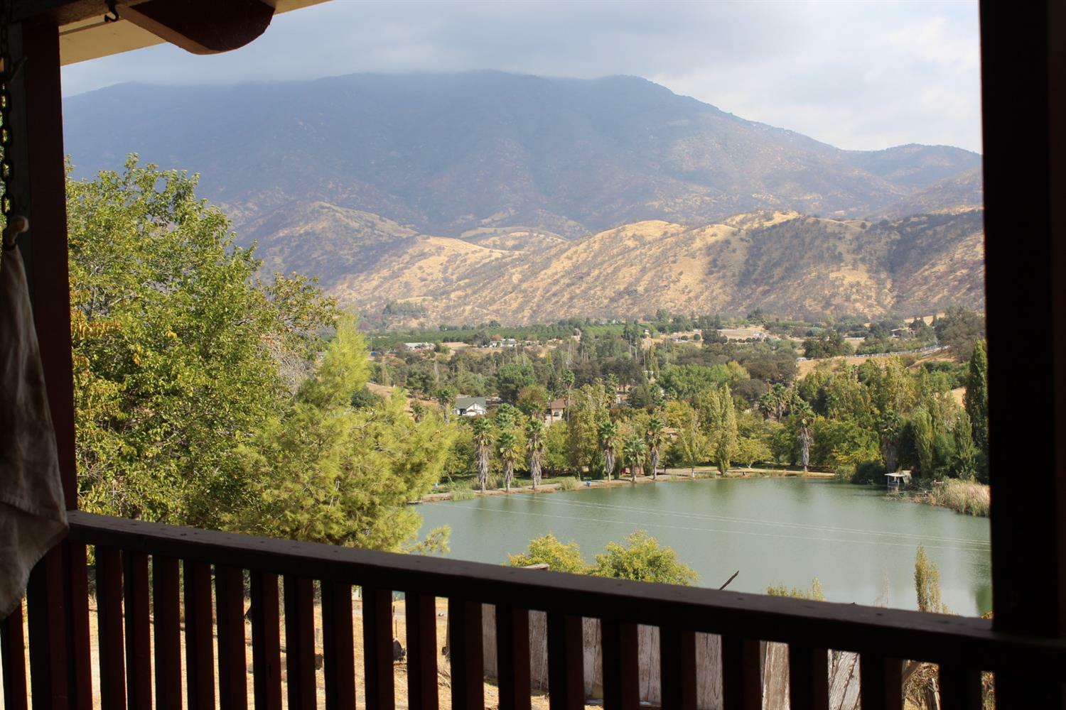 Property Photo: 16452 Palomino CA 93265