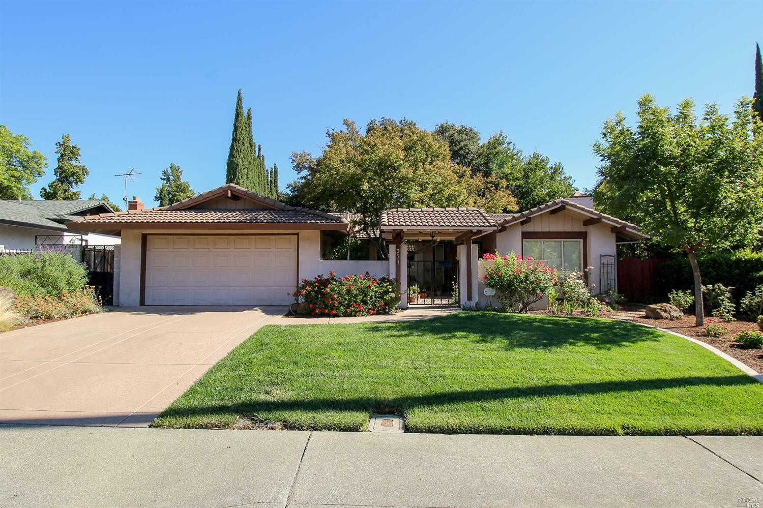 Property Photo:  371 Alamo Drive  CA 95688 