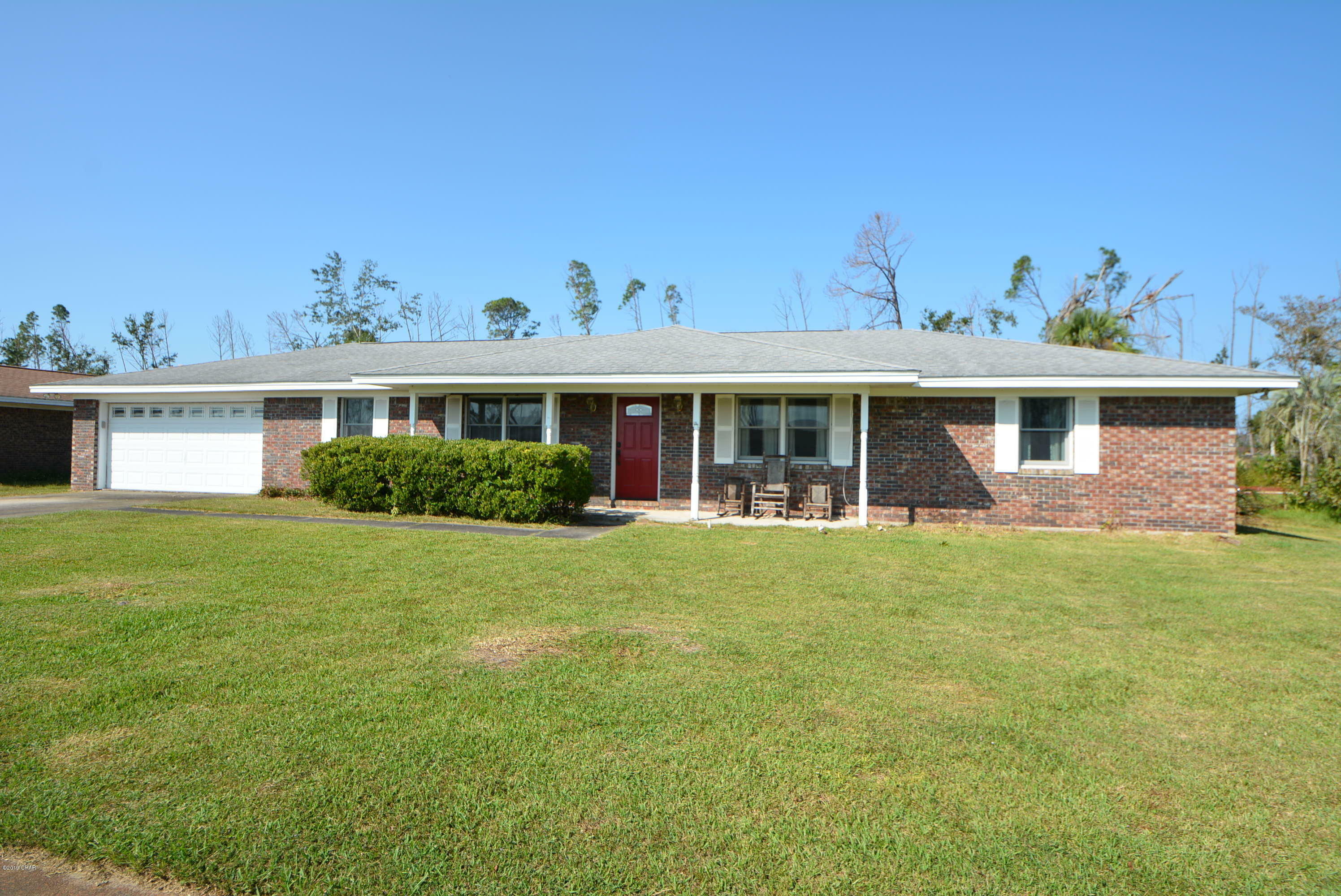 Property Photo: 350 Floyd Drive FL 32444