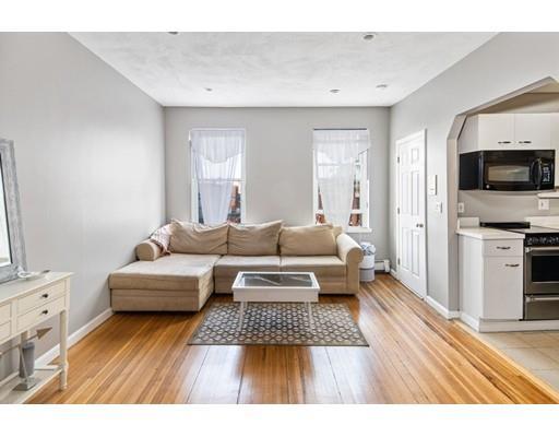 Property Photo: 54 Myrtle St 9 MA 02114