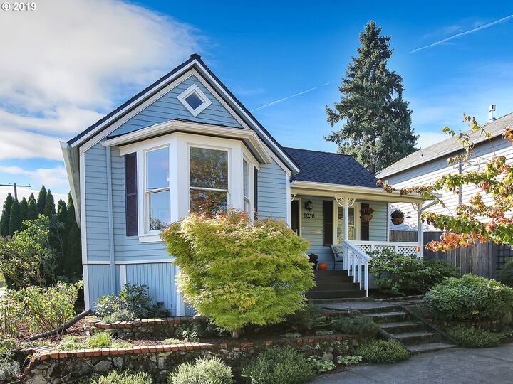 2036 SE Umatilla St  Portland OR 97202 photo