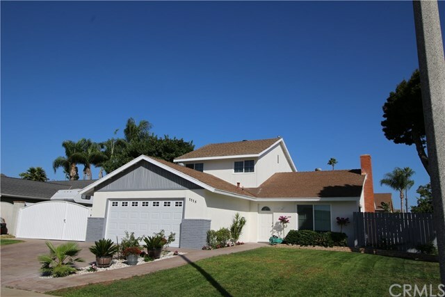 Property Photo:  1118 Nottingham Way  CA 92870 