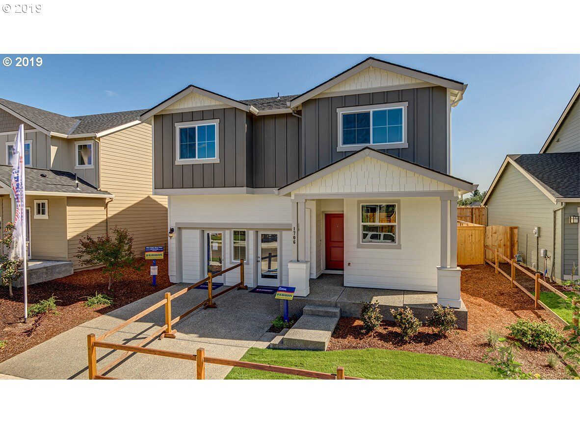 Property Photo: 1716 NE Pioneer Ln WA 98607