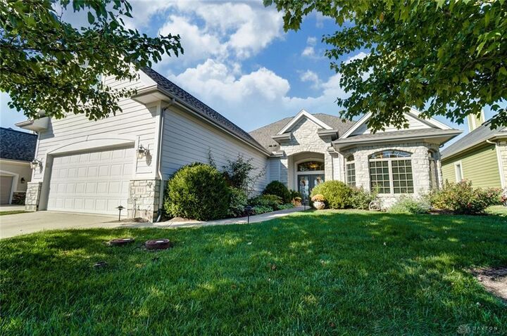 815 Vintage Green Way  Centerville OH 45458 photo