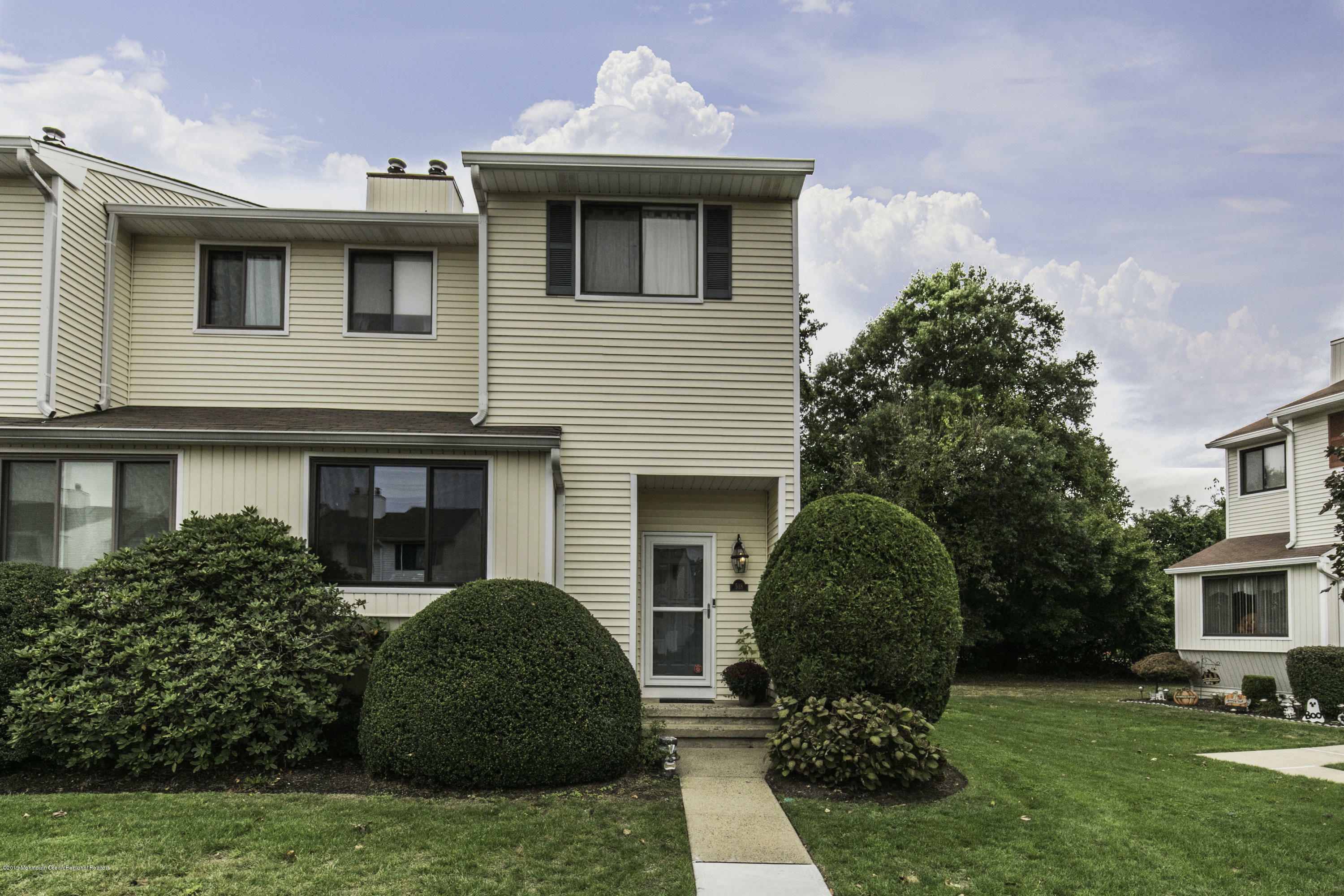 Property Photo:  518 Clubhouse Drive  NJ 07748 