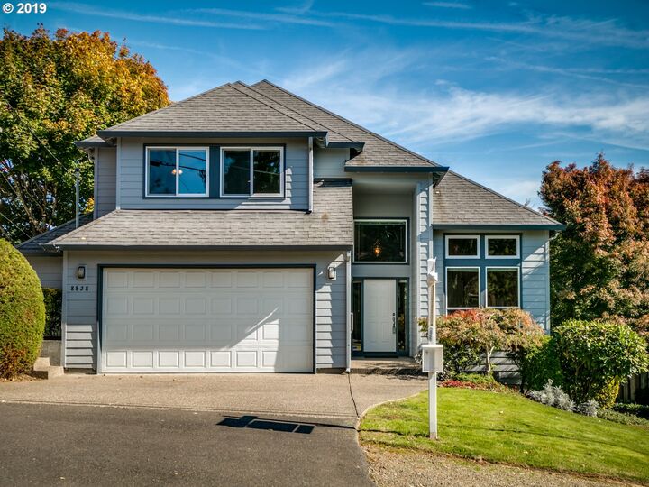 8828 SW 36th Ave  Portland OR 97219 photo