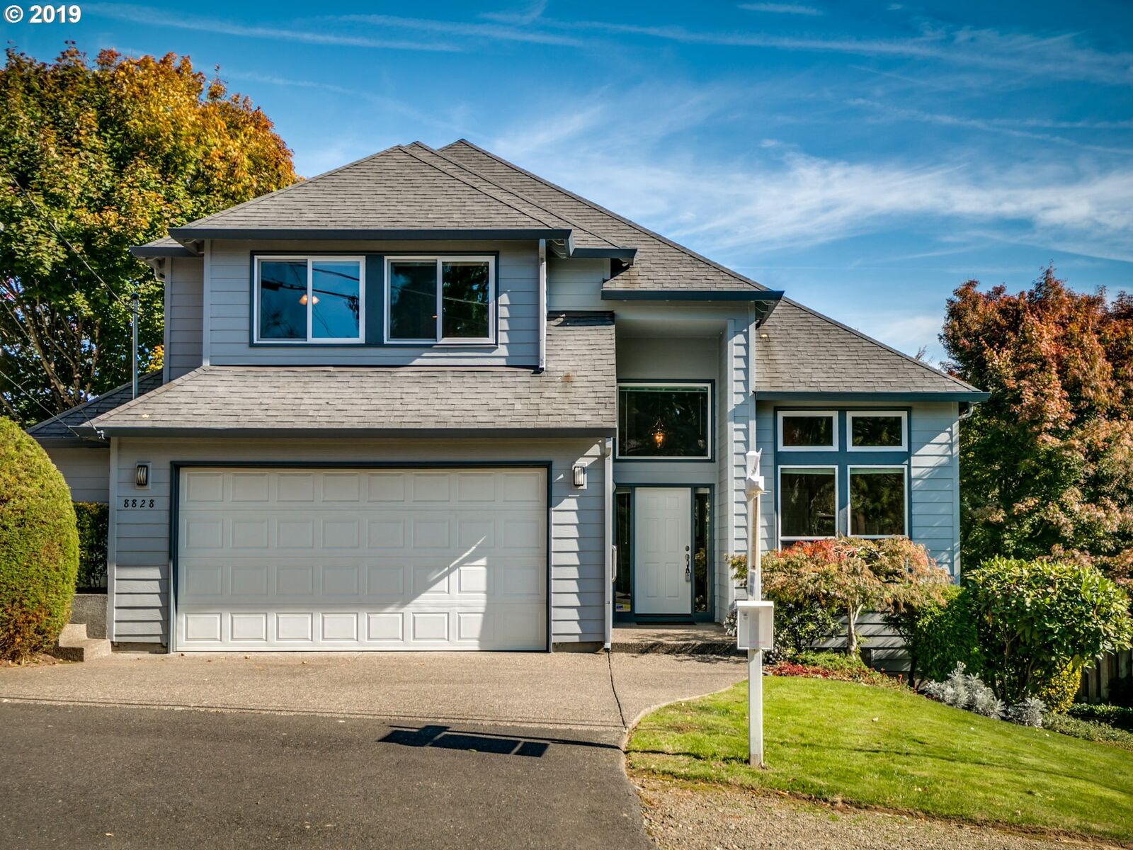 Property Photo:  8828 SW 36th Ave  OR 97219 