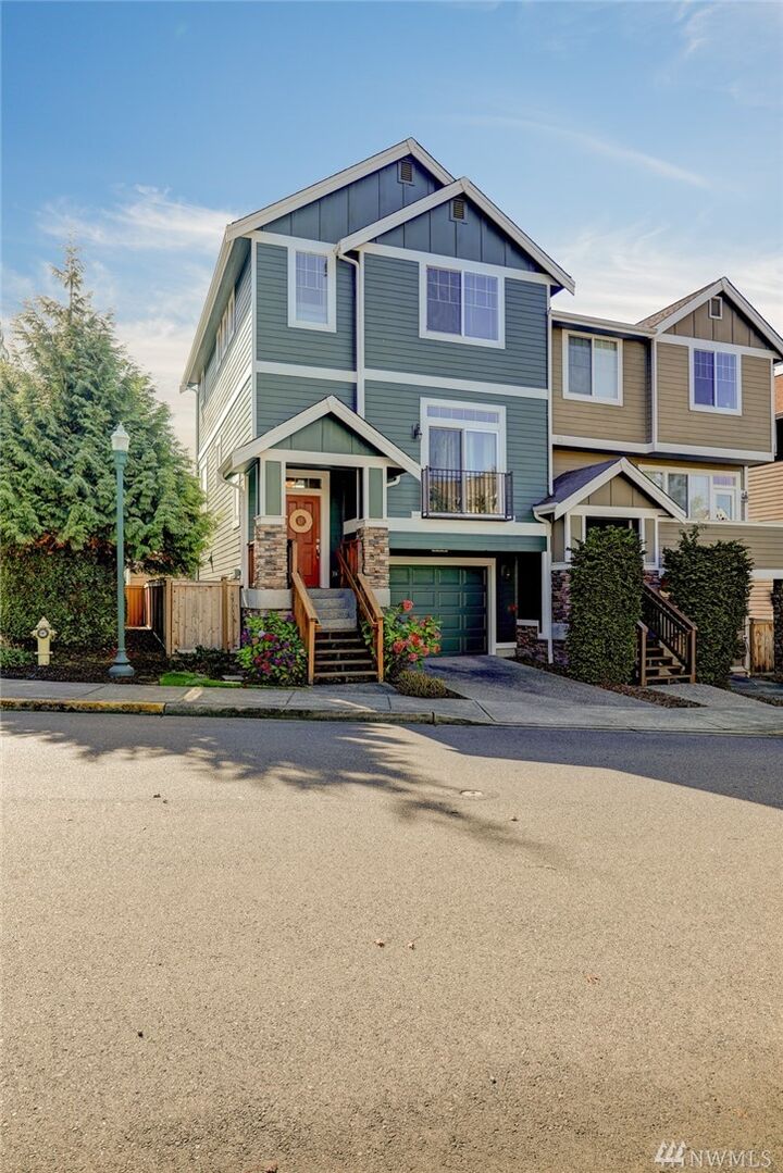 Property Photo:  102  Birch Street  WA 98466 