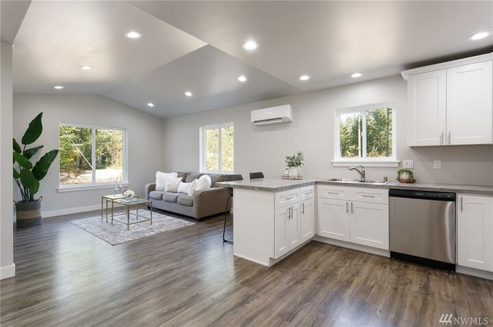 Property Photo: 8391 Golden Valley Boulevard WA 98266