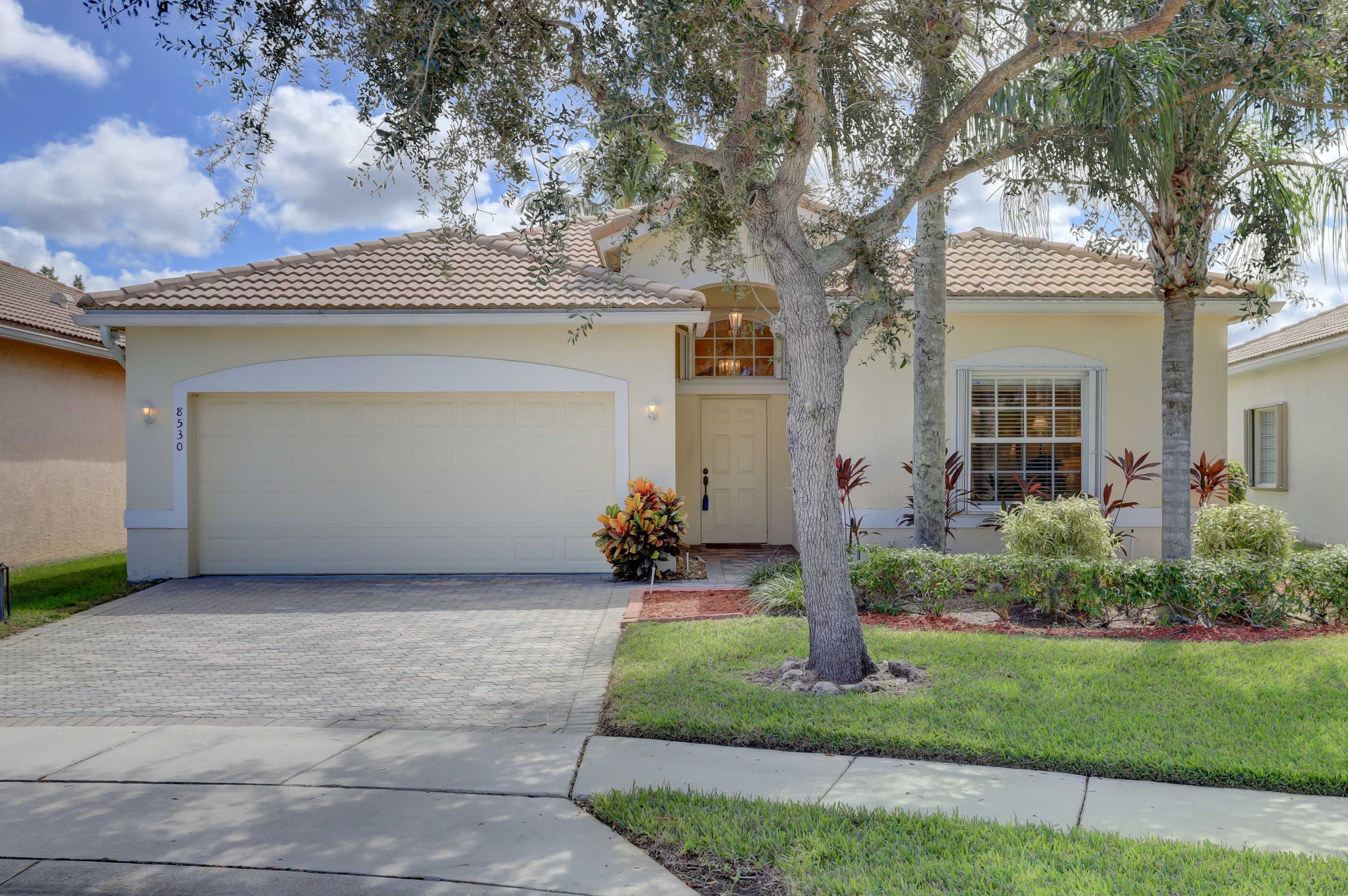 Property Photo: 8530 Pine Cay FL 33411