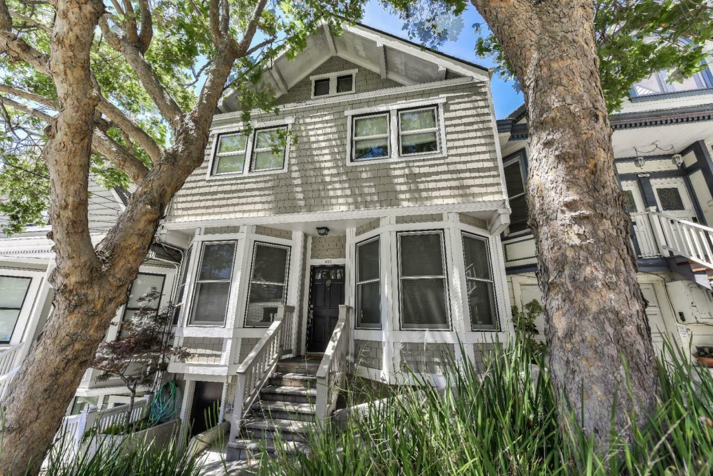 Property Photo:  950 Rhode Island Street  CA 94107 