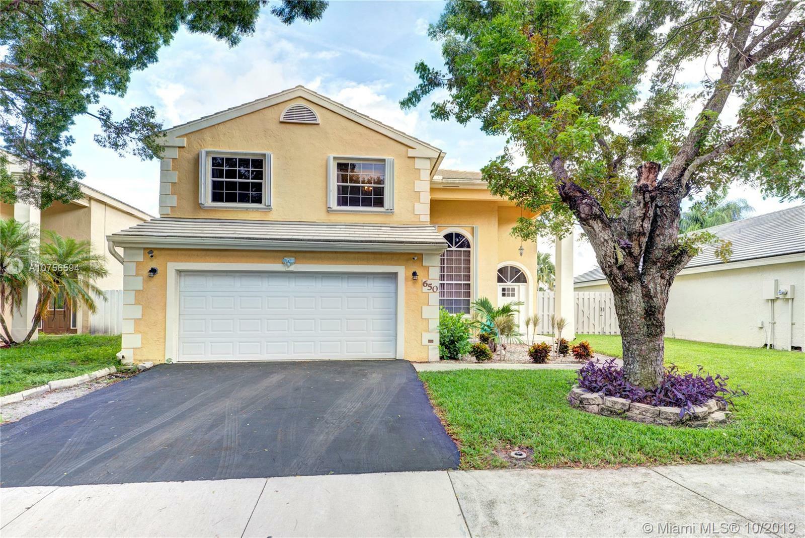 Property Photo:  650 Rock Hill Ave  FL 33325 