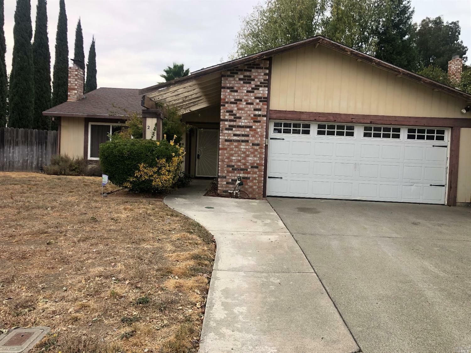 275 Woodhaven Drive  Vacaville CA 95687 photo