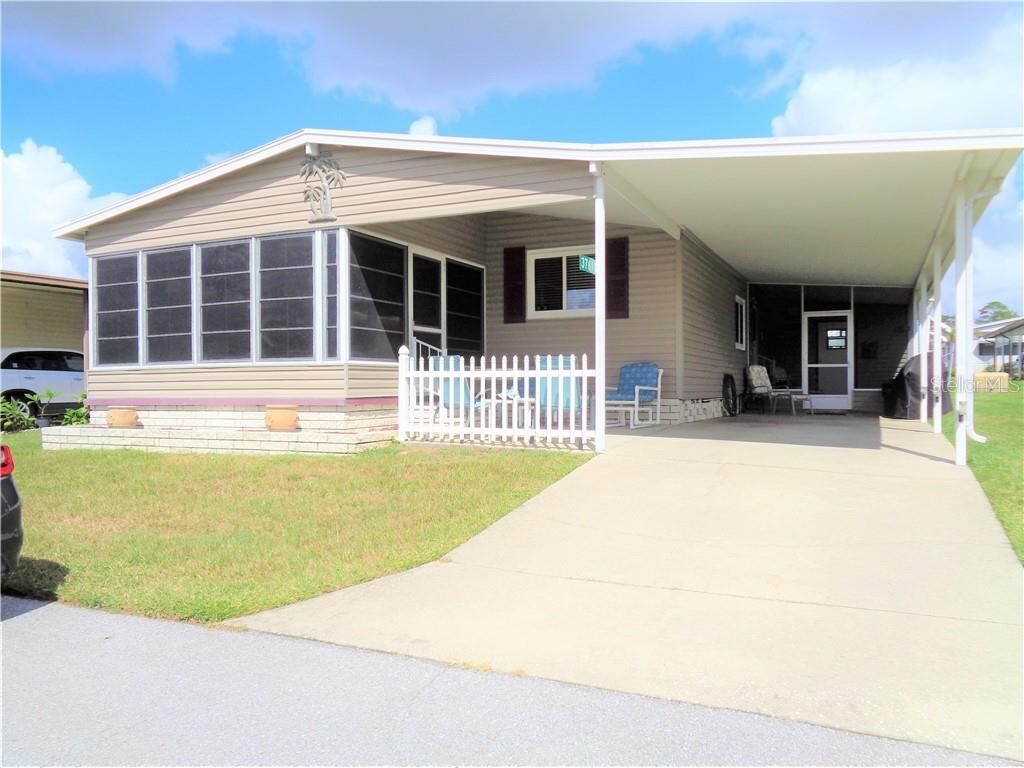 Property Photo:  37611 Pinata Avenue 346  FL 33541 