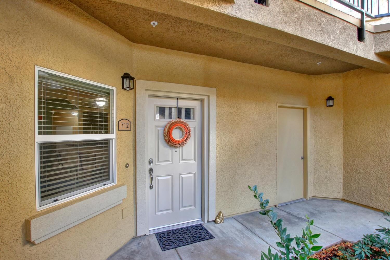Property Photo: 1900 Danbrook Drive 712 CA 95835