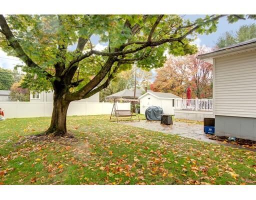 Property Photo: 122 Kenberma Rd MA 01604