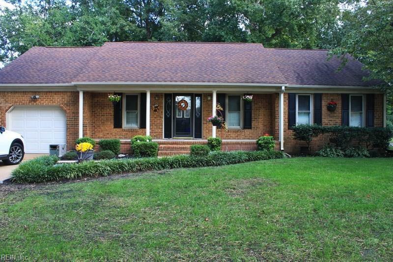 Property Photo:  1005 Vineyard Drive  VA 23322 