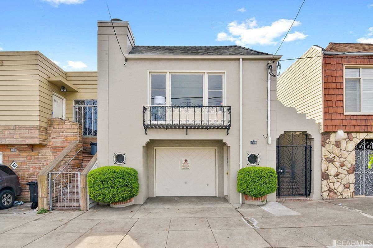 Property Photo:  1415 Revere Avenue  CA 94124 