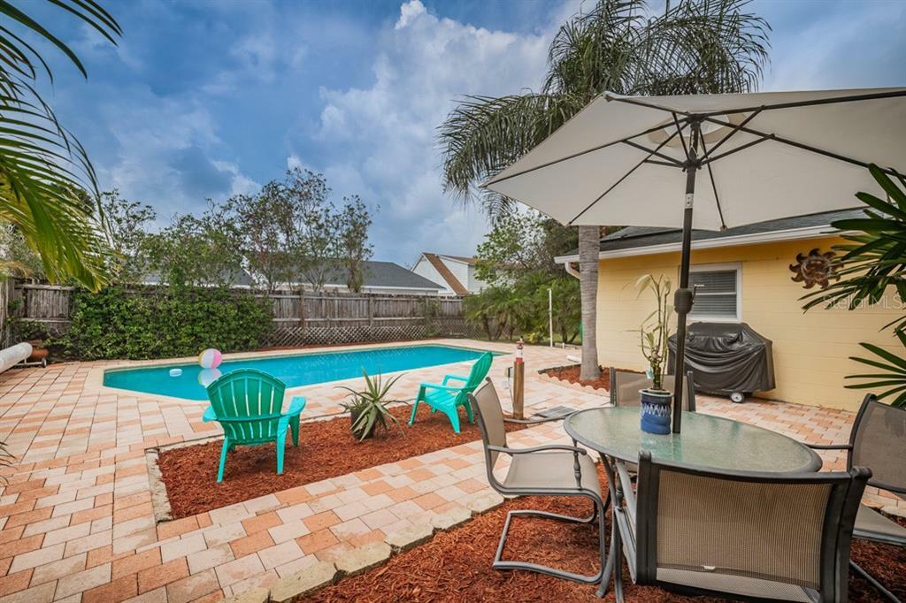 Property Photo:  4808 Wynwood Drive  FL 33615 