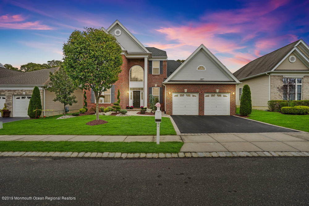 Property Photo:  42 Kings Mill Road  NJ 08831 