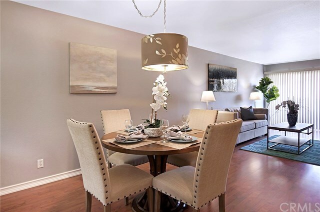 Property Photo:  11930 Avon Way 106  CA 90066 