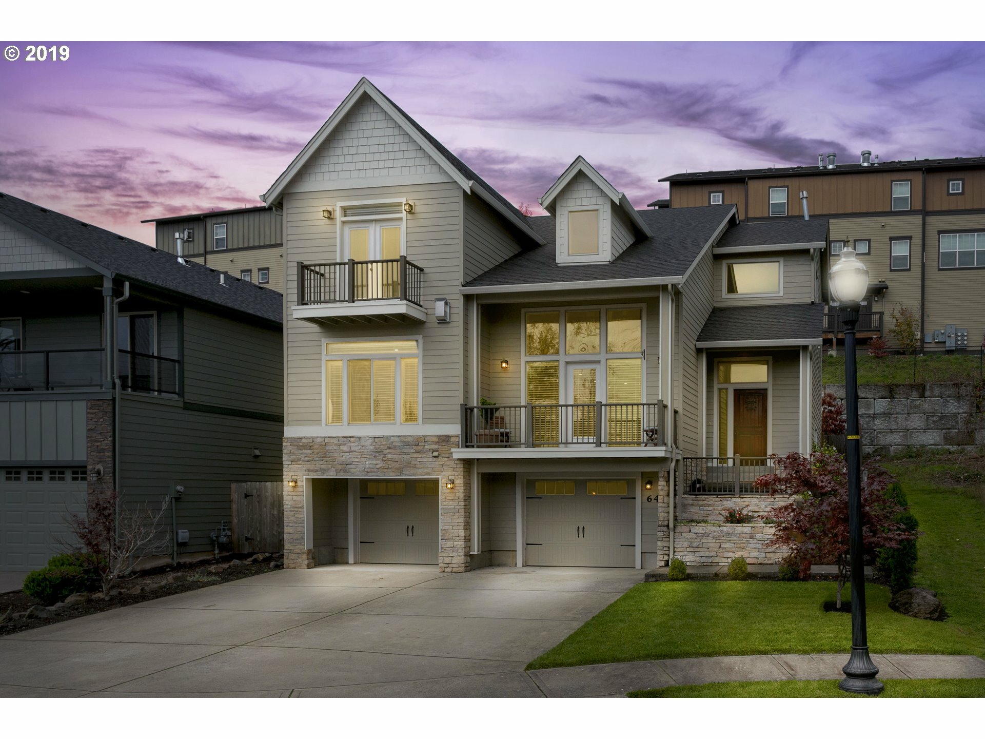 Property Photo: 641 W U St WA 98671