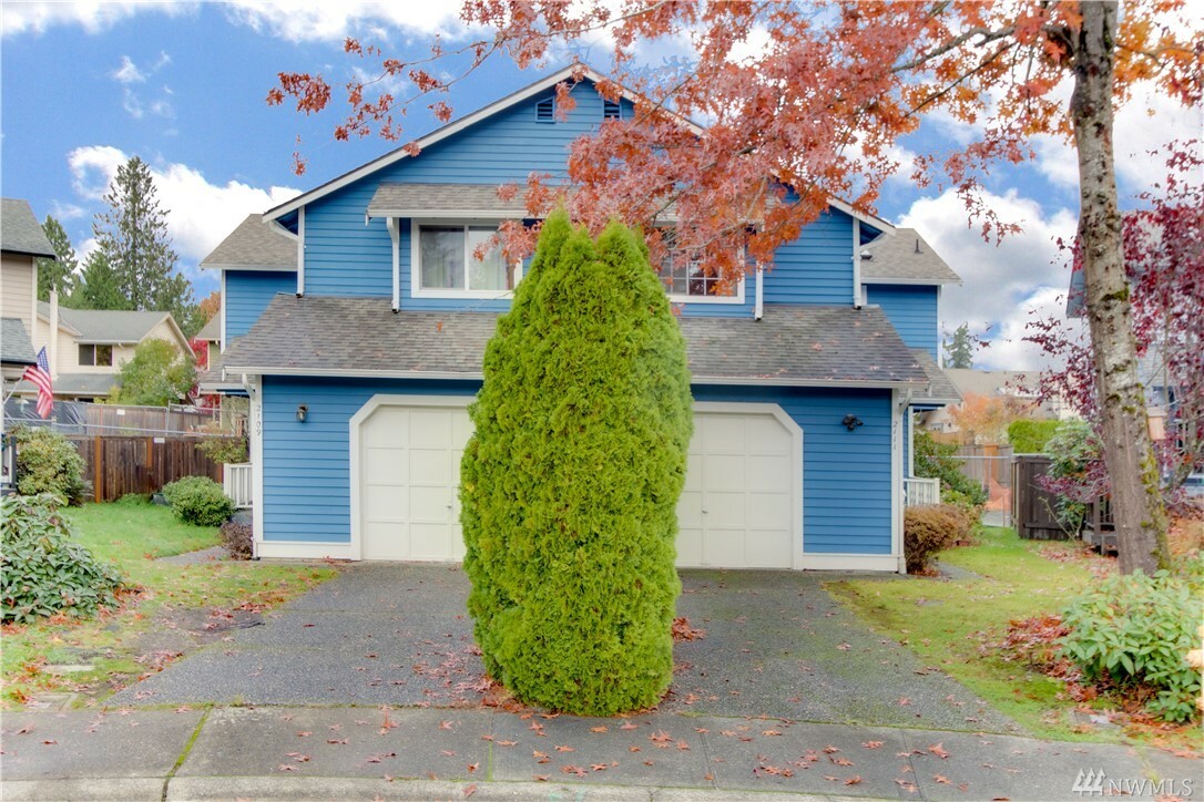 Property Photo:  2111 186th Place SE  WA 98012 