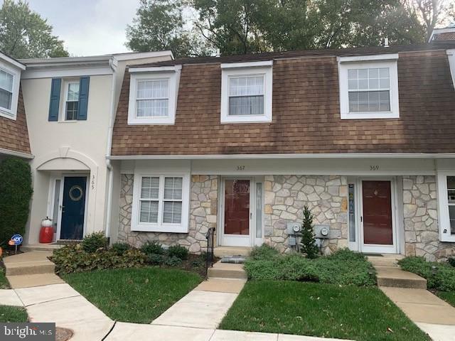 Property Photo: 367 Saybrook Lane 163 PA 19086