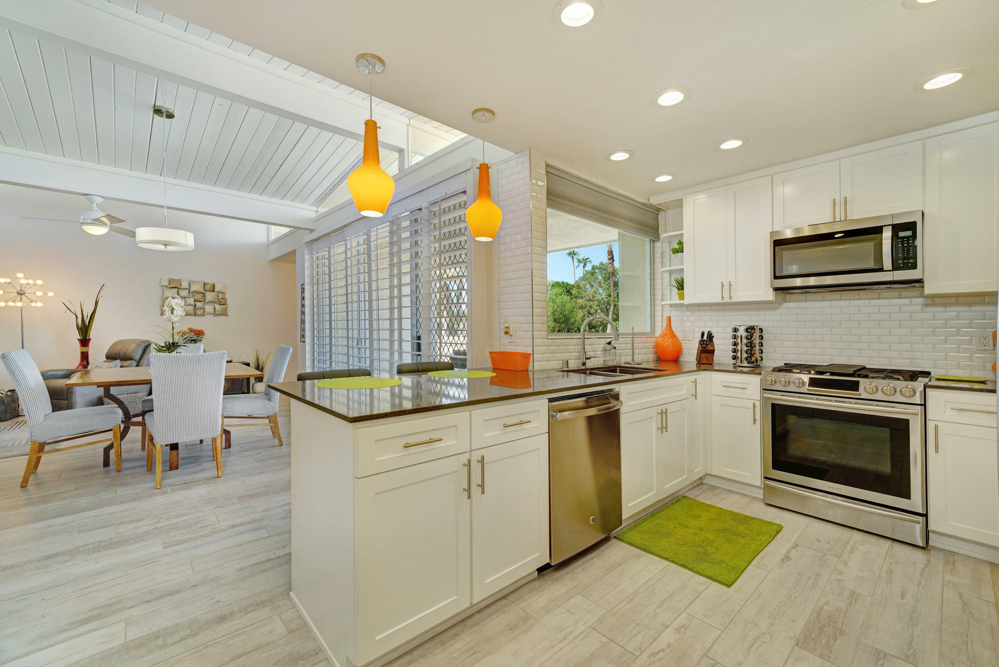 Property Photo:  73700 Grapevine Street 1  CA 92260 