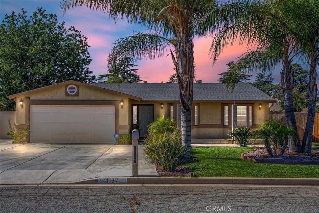 Property Photo: 1137 Magnolia Avenue CA 92223