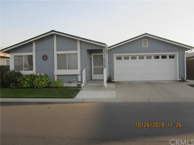 Property Photo:  828 Vista Del Rio  CA 93458 