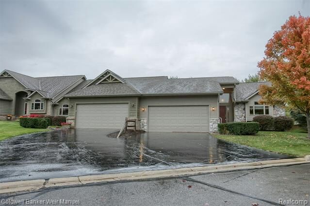 920 Mildred J Court  Brighton MI 48116 photo