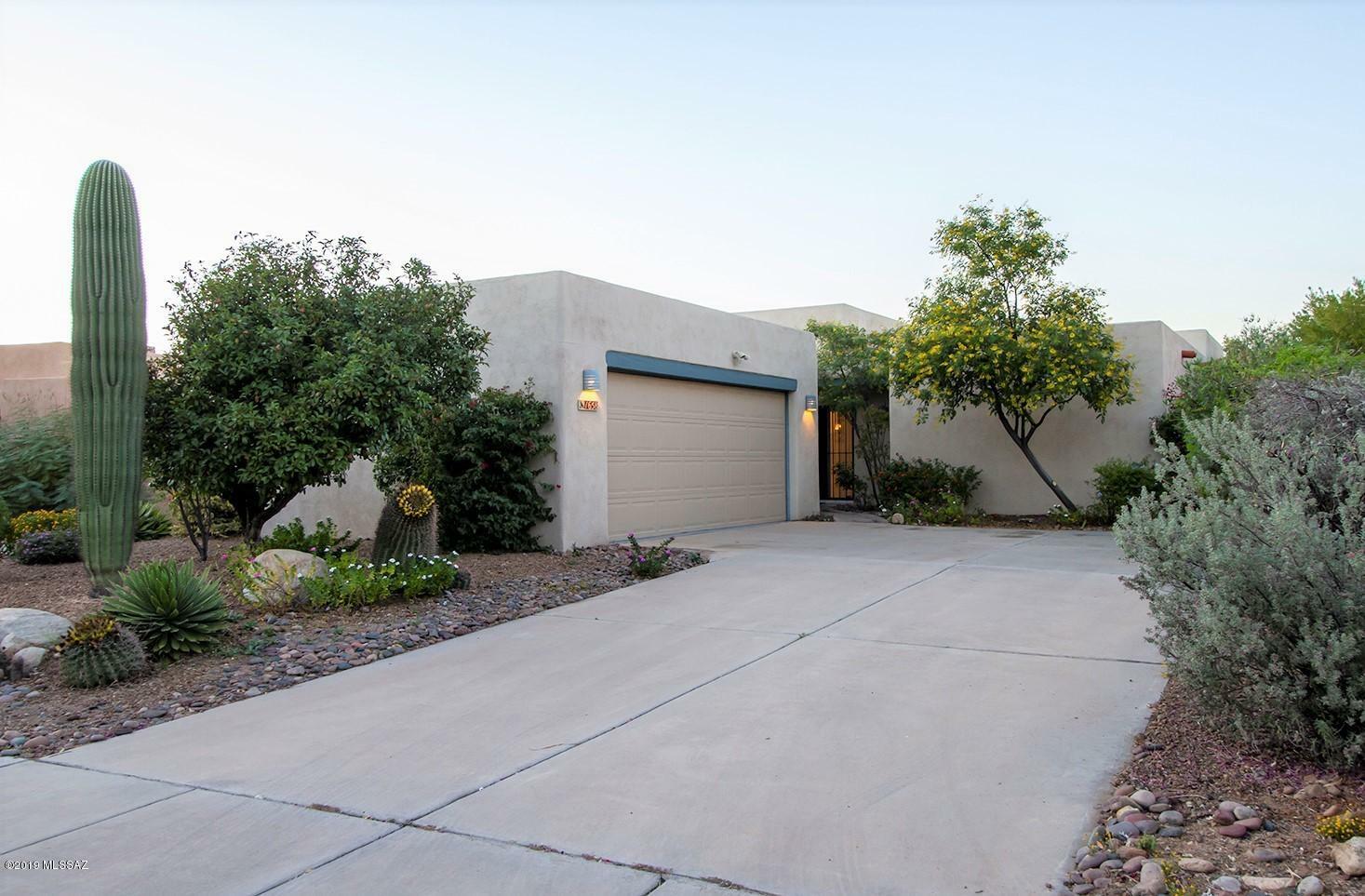 Property Photo: 1658 W Chimayo Place AZ 85704
