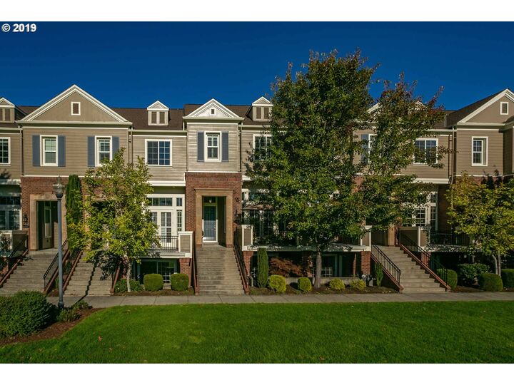 6548 NE Rosebay Dr  Hillsboro OR 97124 photo