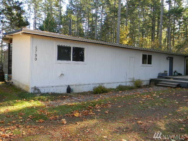 Property Photo:  4790 4792 E Grapeview Loop Rd  WA 98524 