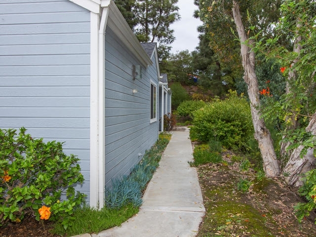 Property Photo:  2026 Costa Vista Way  CA 92054 