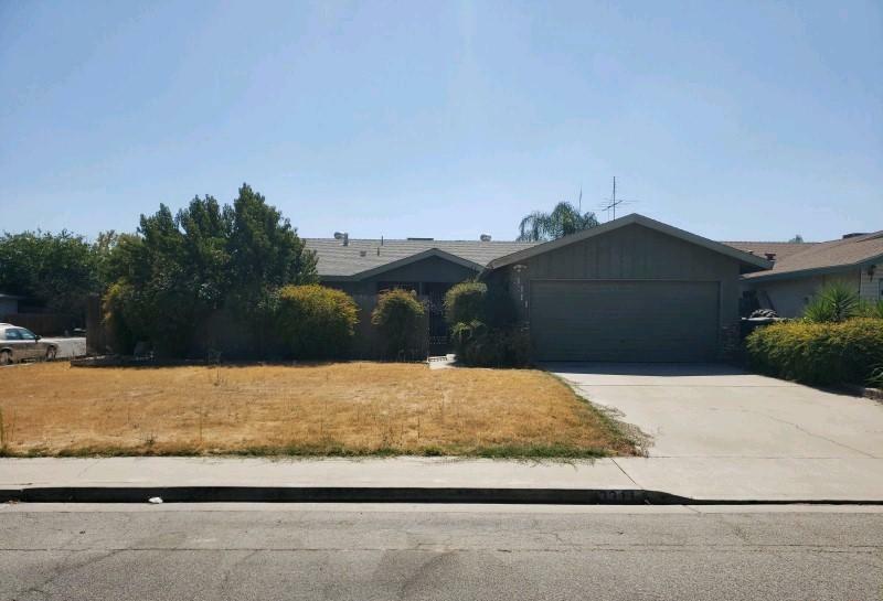 3311 W Country Avenue  Visalia CA 93277 photo