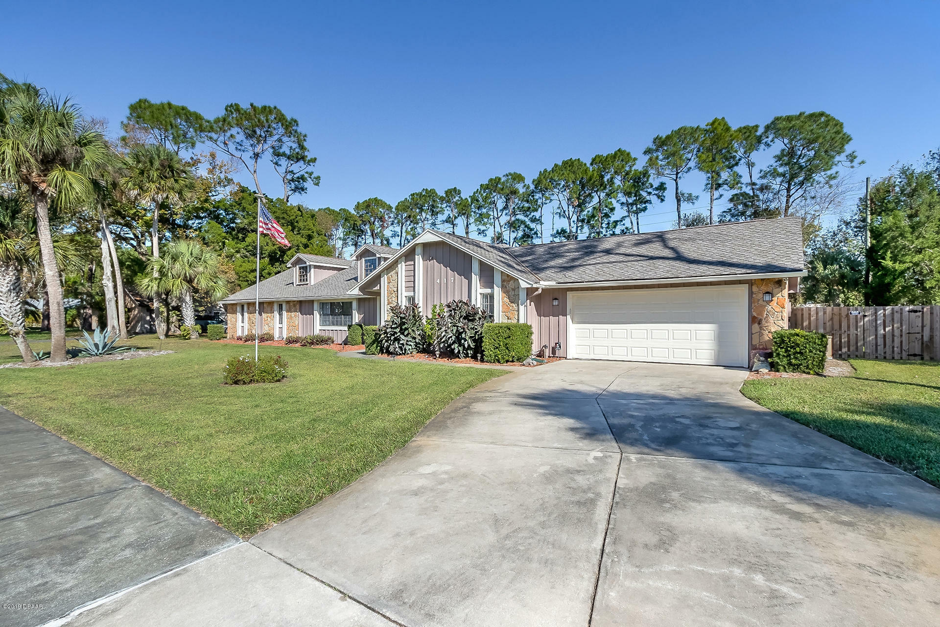 417 Pelican Bay Drive  Daytona Beach FL 32119 photo