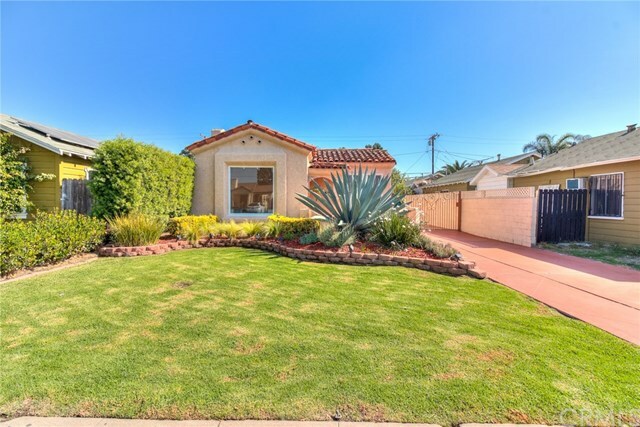 Property Photo: 2440 Easy Avenue CA 90810