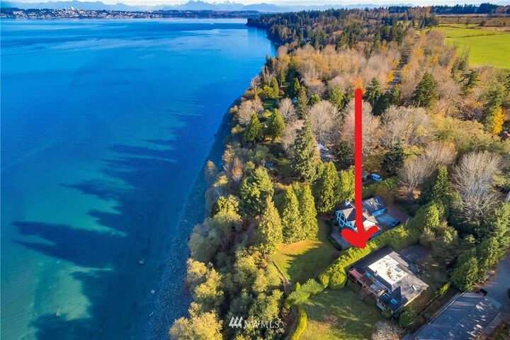 Property Photo:  8613  Semiahmoo Drive  WA 98230 