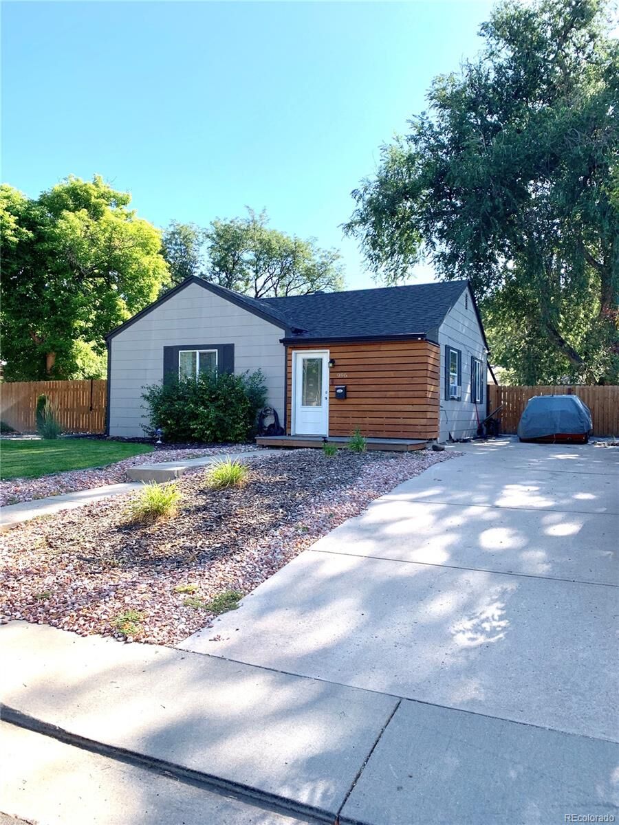 Property Photo:  996 Lansing Street  CO 80010 