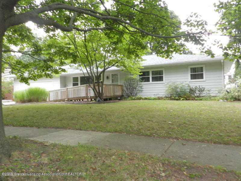 2689 Cahill Drive  East Lansing MI 48823 photo