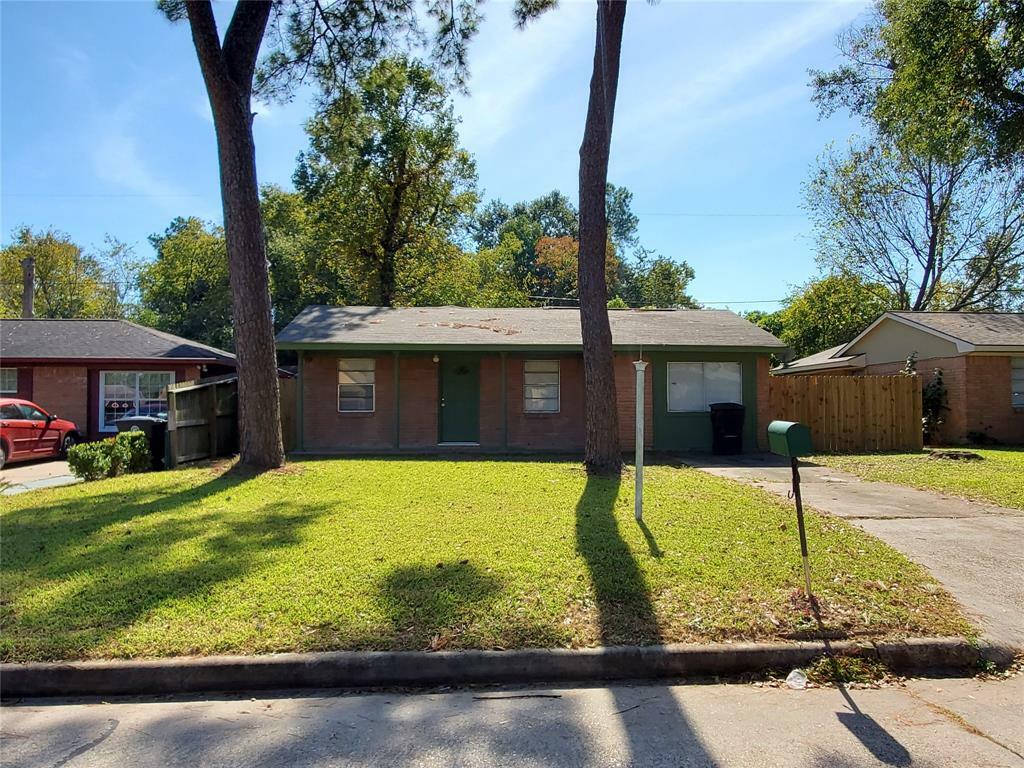 Property Photo:  6130 Antha Street  TX 77016 