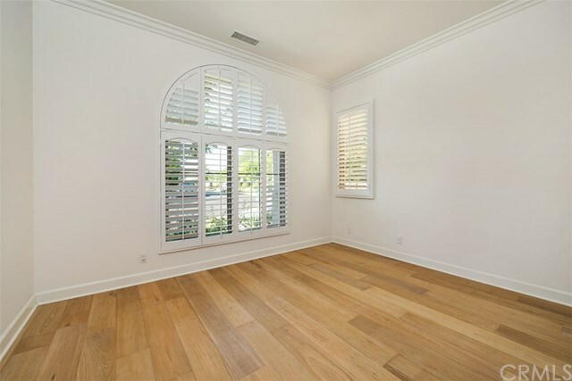 Property Photo:  24 Flatiron  CA 92602 