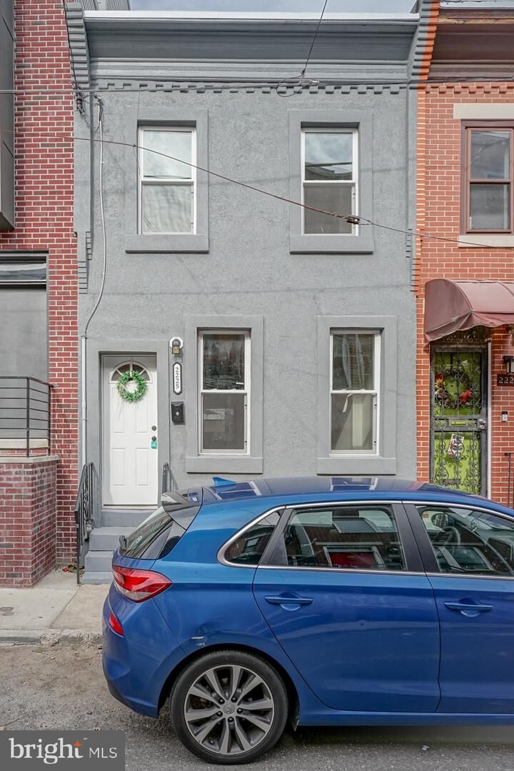 Property Photo:  2225 Titan Street  PA 19146 